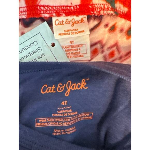Cat & Jack Winter Holiday Theme Sleepwear 2 piece Set Unisex 4T NWT - Picture 8 of 8
